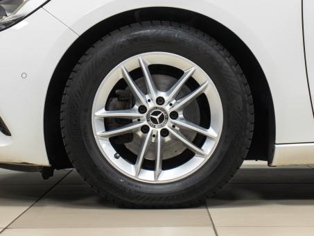 Mercedes-Benz B 180 D