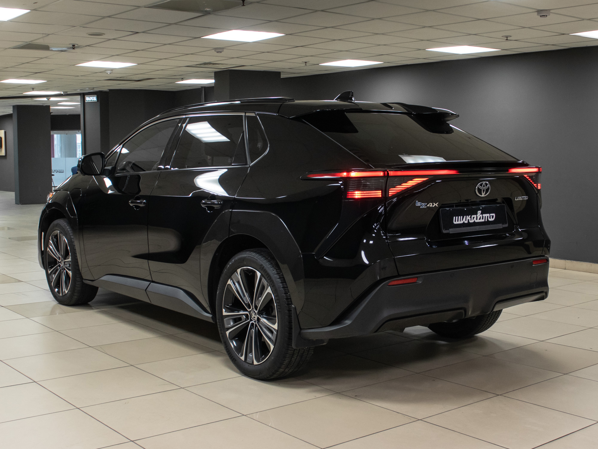 Toyota BZ4X Limited