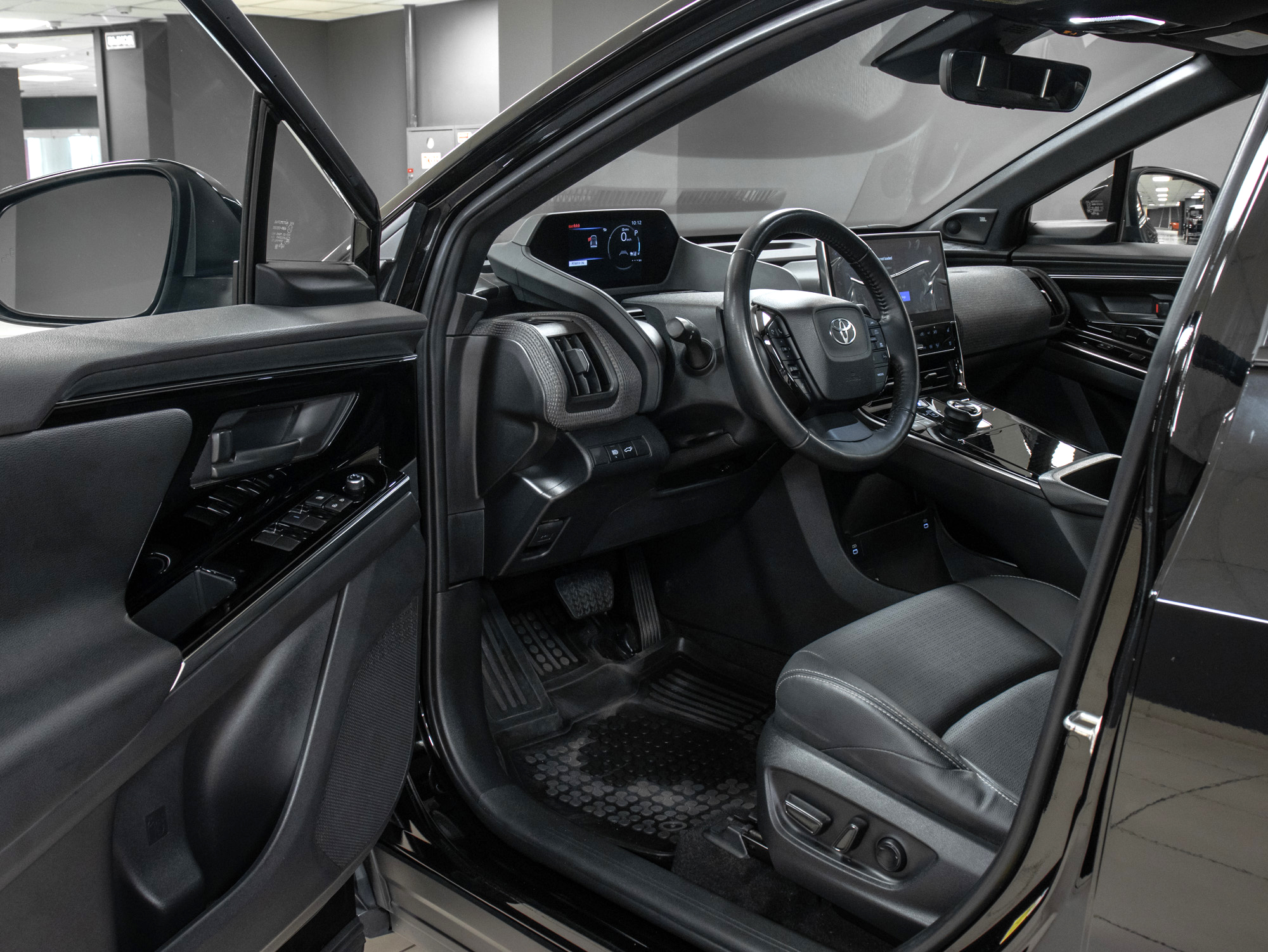 Toyota BZ4X Limited