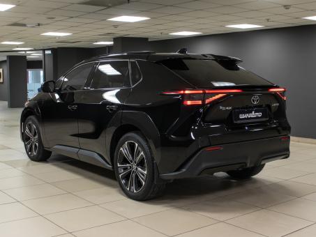 Toyota BZ4X Limited