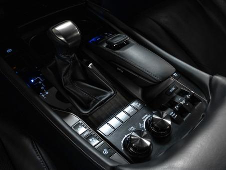 Lexus LX 450d
