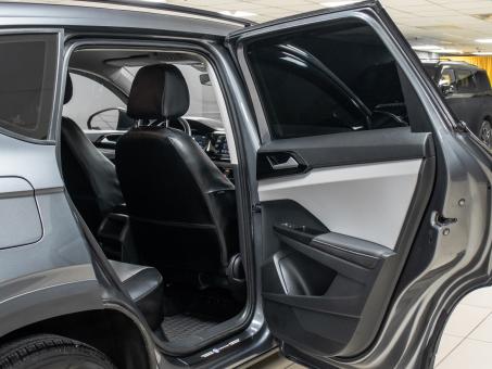 Volkswagen Taos 
