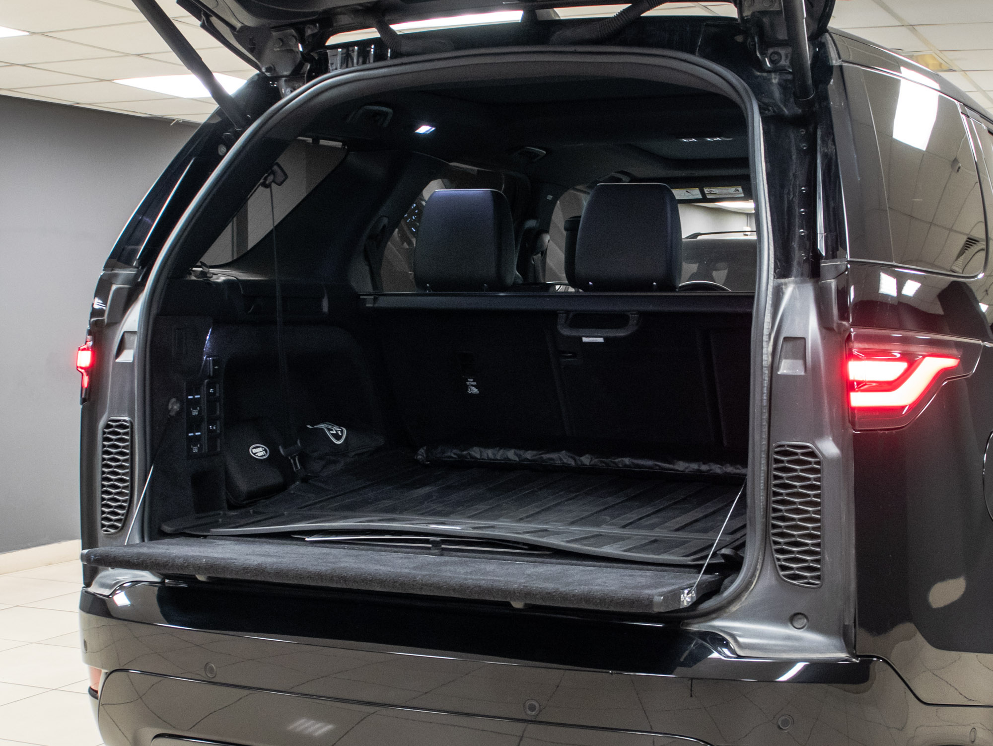 Land Rover Discovery 