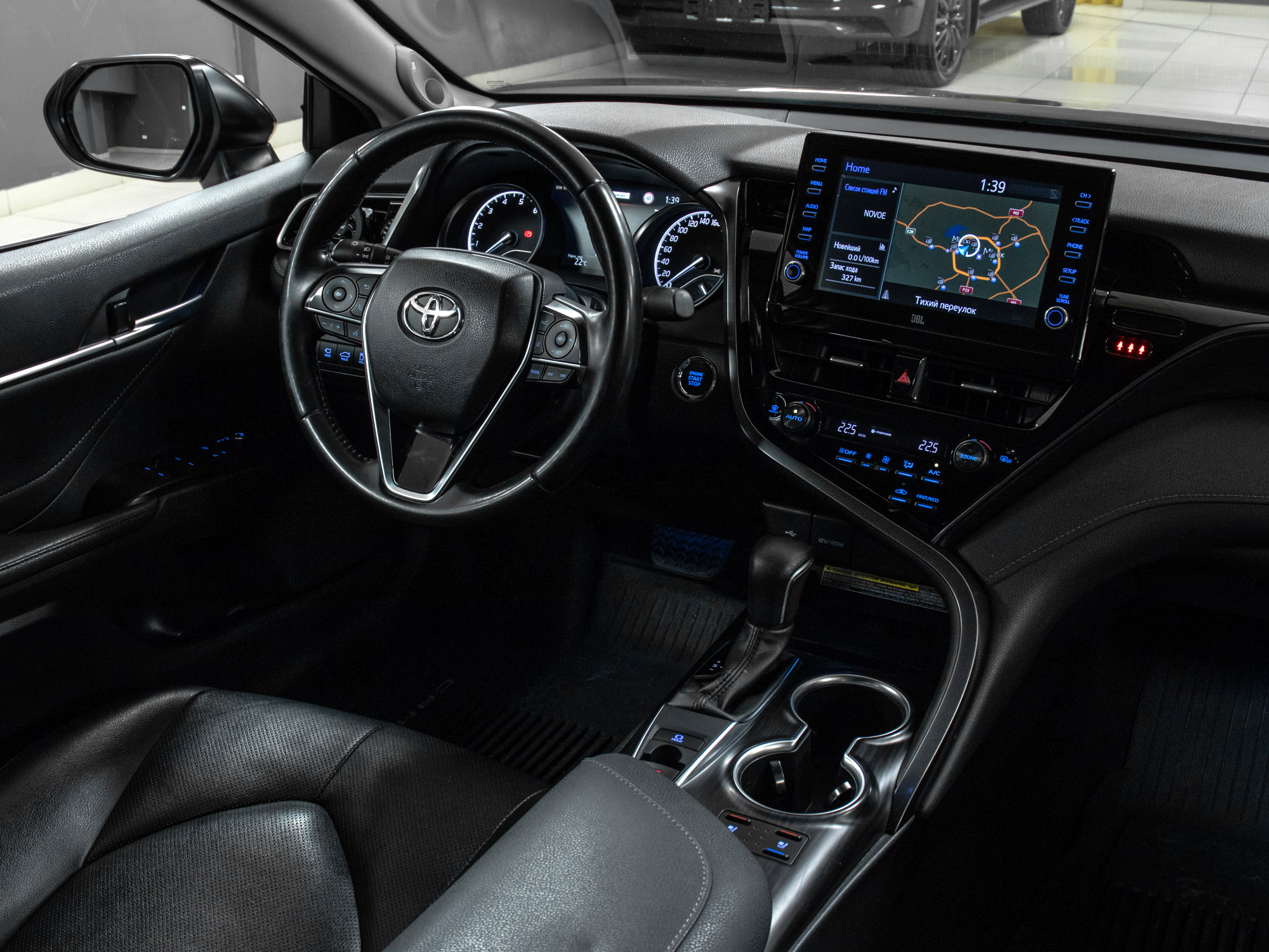 Toyota Camry V6