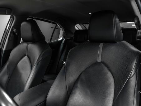 Toyota Camry V6