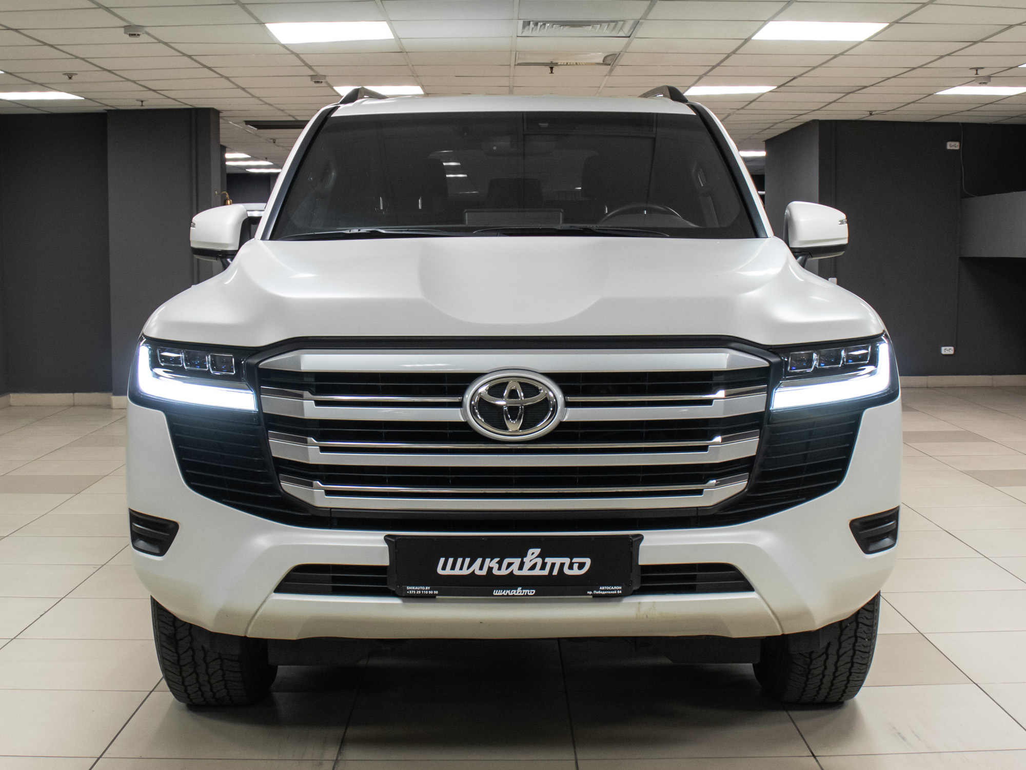Toyota Land Cruiser LC300