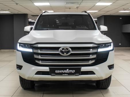 Toyota Land Cruiser LC300