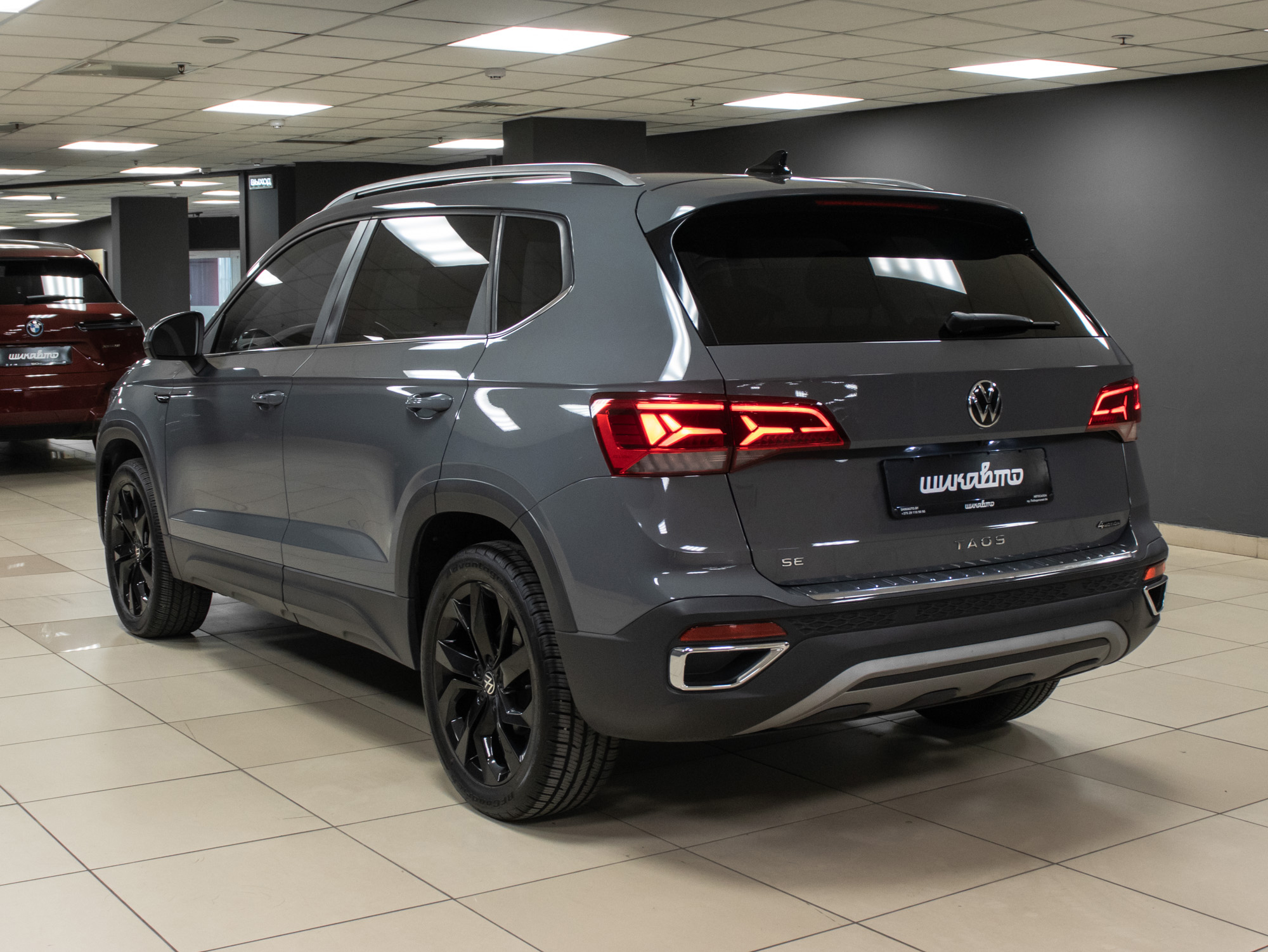 Volkswagen Taos SE