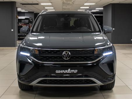 Volkswagen Taos SE