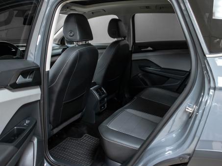 Volkswagen Taos SE