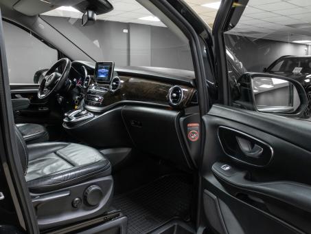 Mercedes-Benz V class