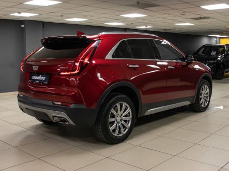 Cadillac XT4 Premium Luxury 2.0