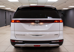 Kia Carnival 2.2D