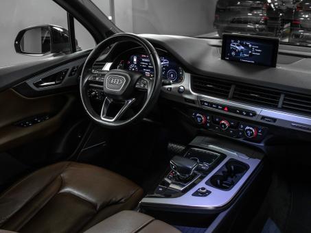 Audi Q7 Premium Plus