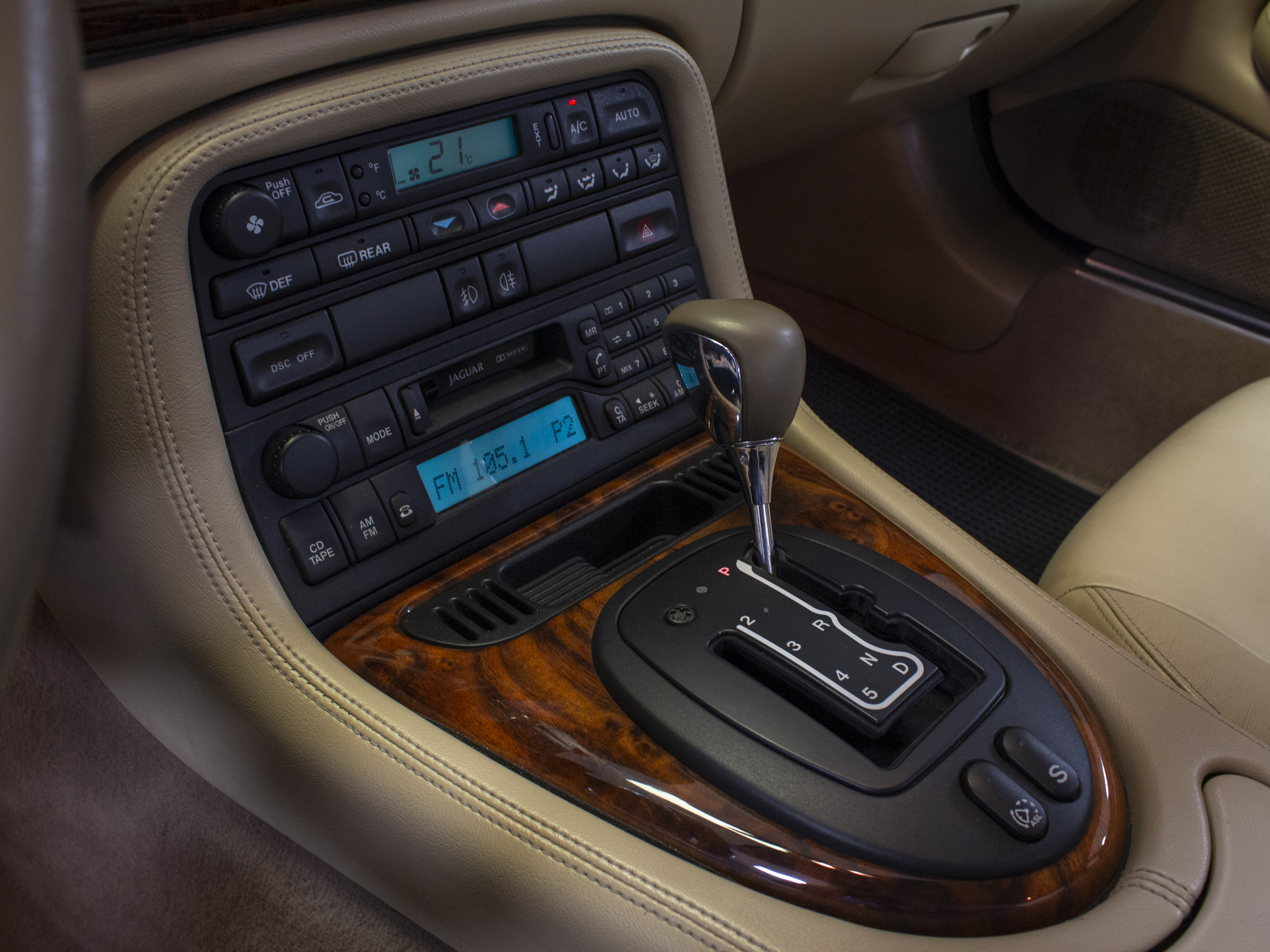 Jaguar XK/XKR XKR