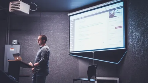 How to Create an Online Class & Make It a Best-Seller