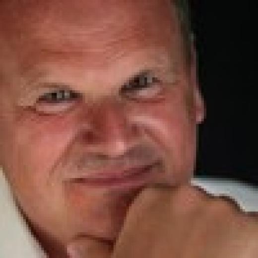 Profile photo of Christopher Briggs