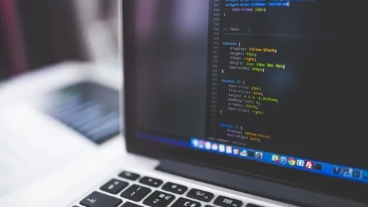 Responsive Web & Mobile Development in HTML,CSS & Javascript