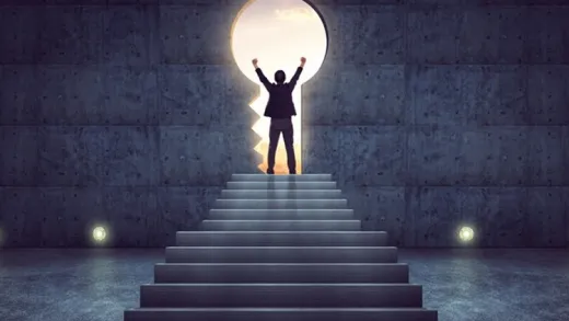 Path to Success - 5 Life Hacks to reach abundance.