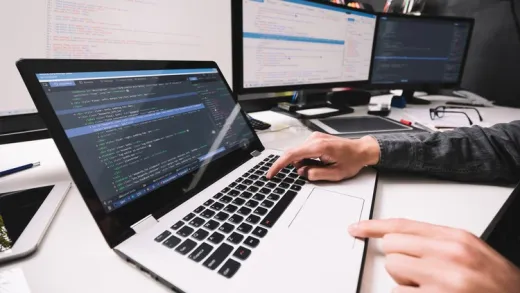 Sviluppo web a microservizi REST con Java Spring boot e AJAX