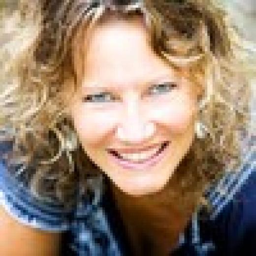 Profile photo of Esther Jacobs