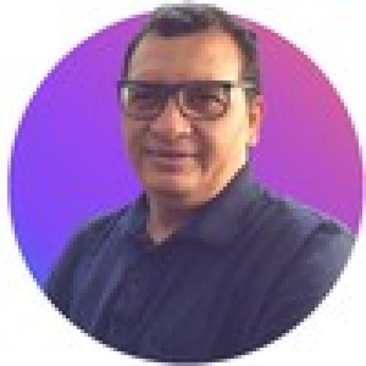 Profile photo of Grover Vásquez