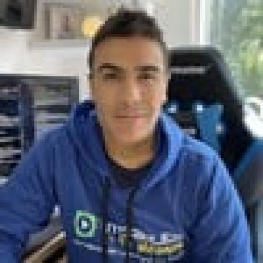 Profile photo of Juan Fernando Urrego
