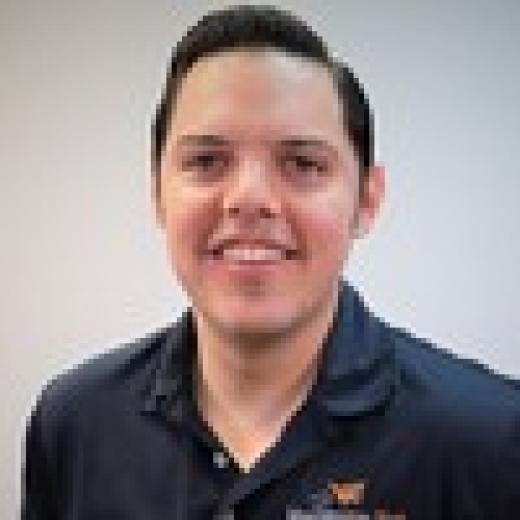 Profile photo of Oscar Peña