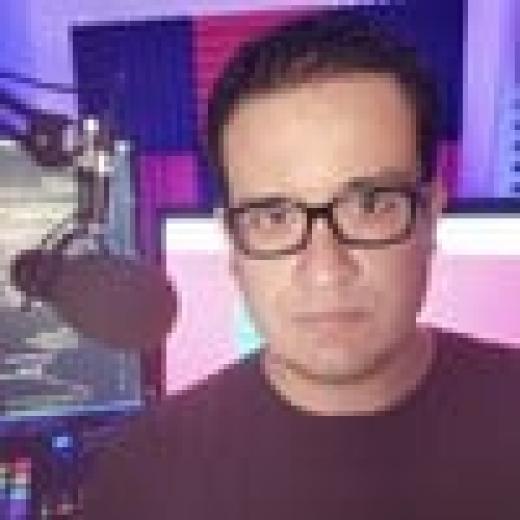 Profile photo of Juan Pablo De la torre Valdez
