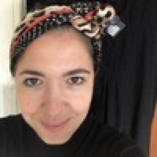 Profile photo of Elena Lomonaco