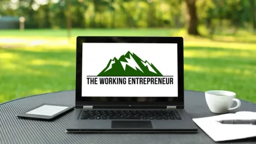 The Complete Guide: Start A Business While You Work