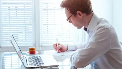 How To Become a Full Time Writer From Scratch