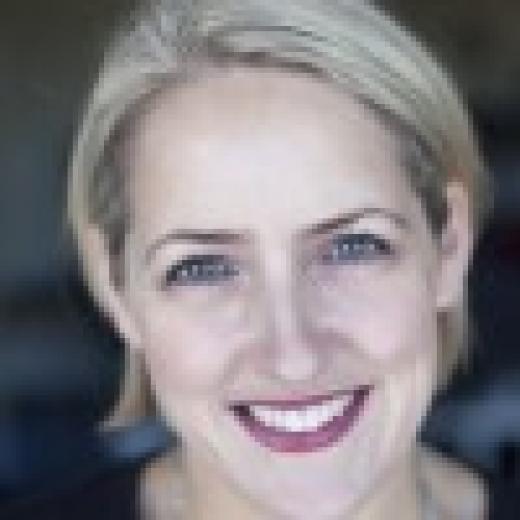 Profile photo of Laurel Papworth