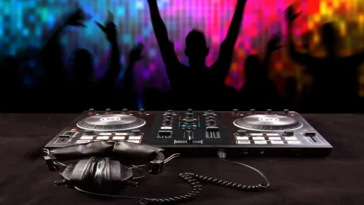 Mixing Electronic Music with Logic Pro