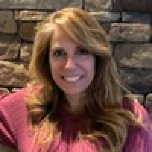Profile photo of Natalie Disque