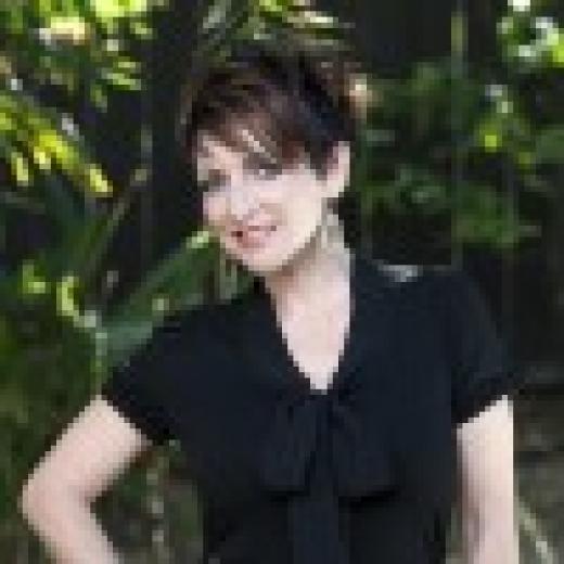 Profile photo of Rebecca Robeson