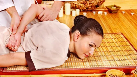 Learn Thai Yoga Massage 