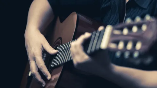 Play Leyenda, Canarios, and Bach on Classical Guitar