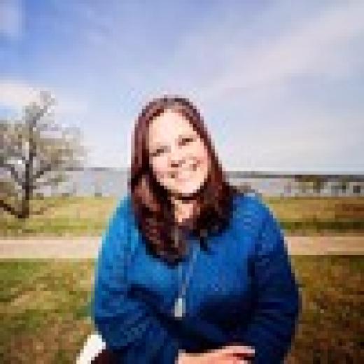 Profile photo of Lisa Dottoli