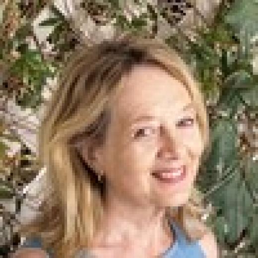 Profile photo of Anne Edwards
