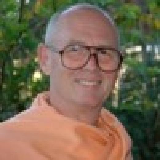 Profile photo of Swami Jnaneshvara Bharati