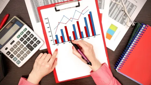 Straight From Business School: Data + Analytics