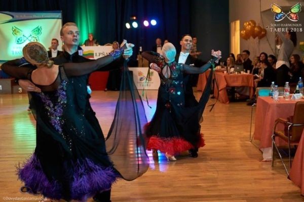 Vilniuje šeštadienį vyks 8-asis pramoginių šokių konkursas „Vilnius Open“
