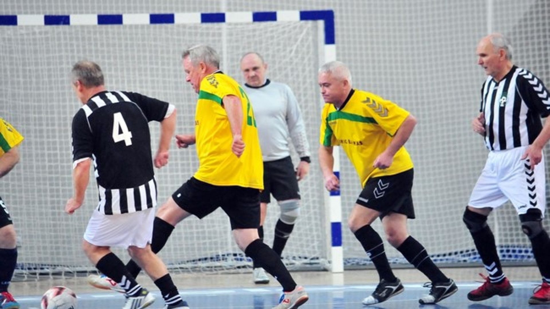 Lietuvos veteranų (35+) salės futbolo turnyras