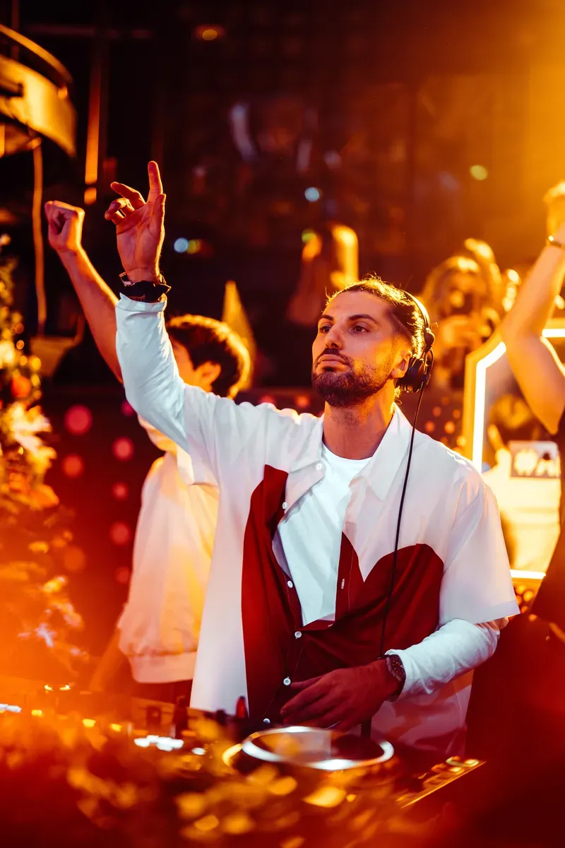 15-12-2024 apelungo al qi clubbing foto 17